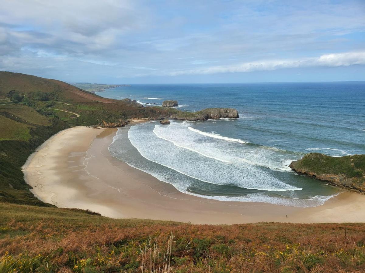 Apartamento Frente A La Playa Con Vistas Al Mar En Barro, Llanes バロ・デ・リャネス エクステリア 写真